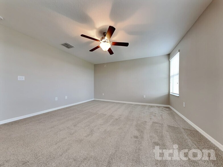 Building Photo - 4920 Reflecting Pond Cir