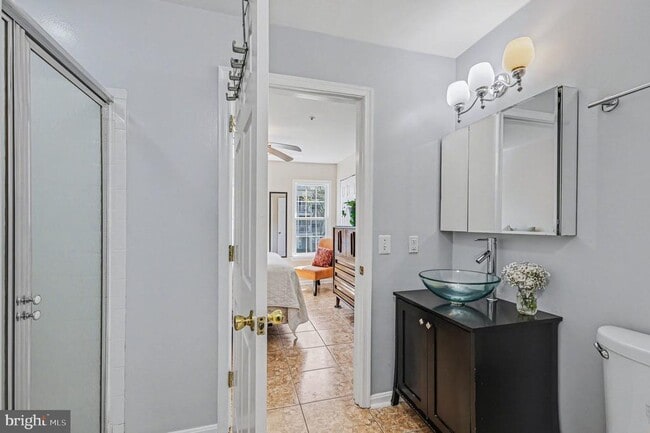 Building Photo - 1067 Gardenview Loop