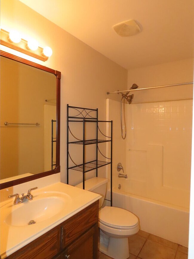Building Photo - 15494 FM 849