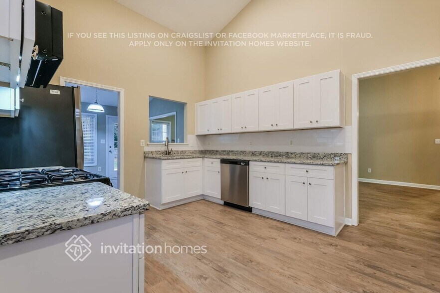 Building Photo - 2110 Heatherton Rd