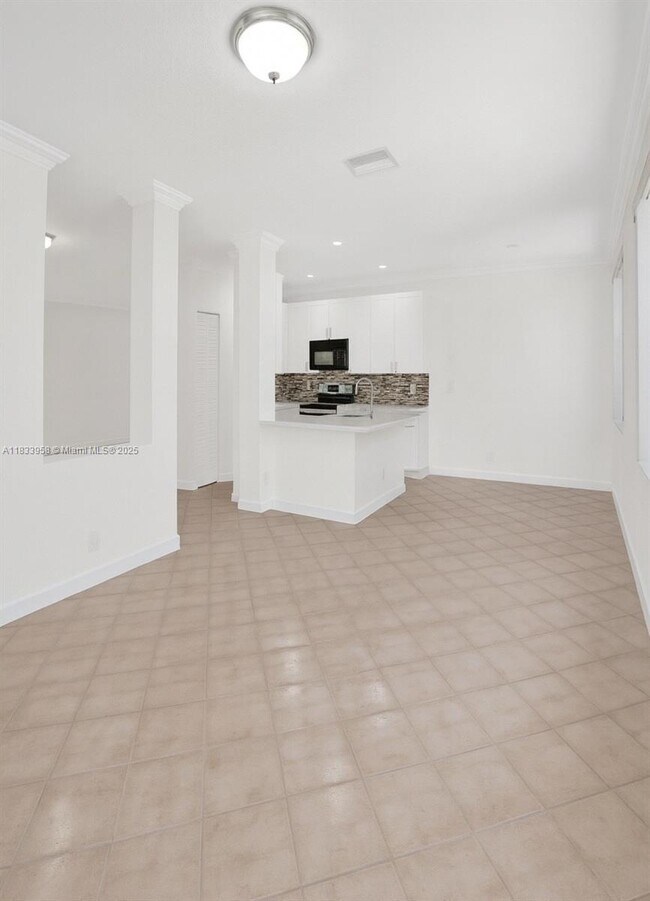 Building Photo - 797 Chimney Rock Rd