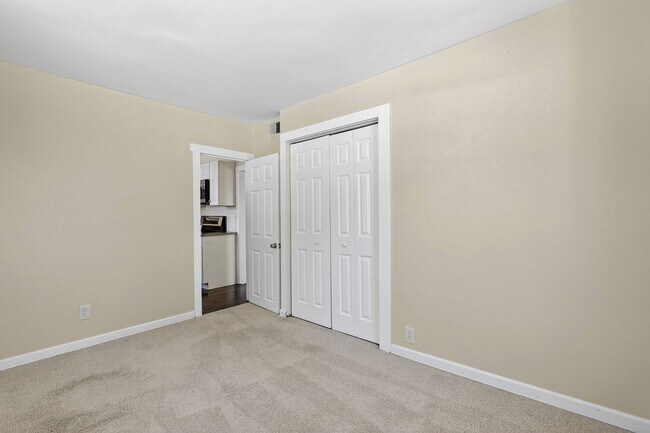 Building Photo - Move-In Ready 2BR home – fully renovated, updated roof & HVAC, *OPEN HOUSE 4/4/26 1PM-2PM *