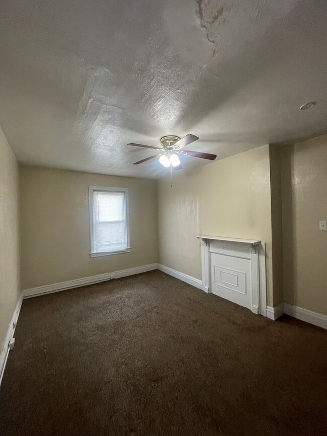 Building Photo - 1408 Methyl St