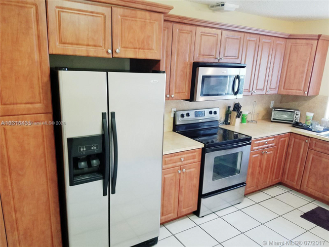 Building Photo - 14075 SW 45th Terrace