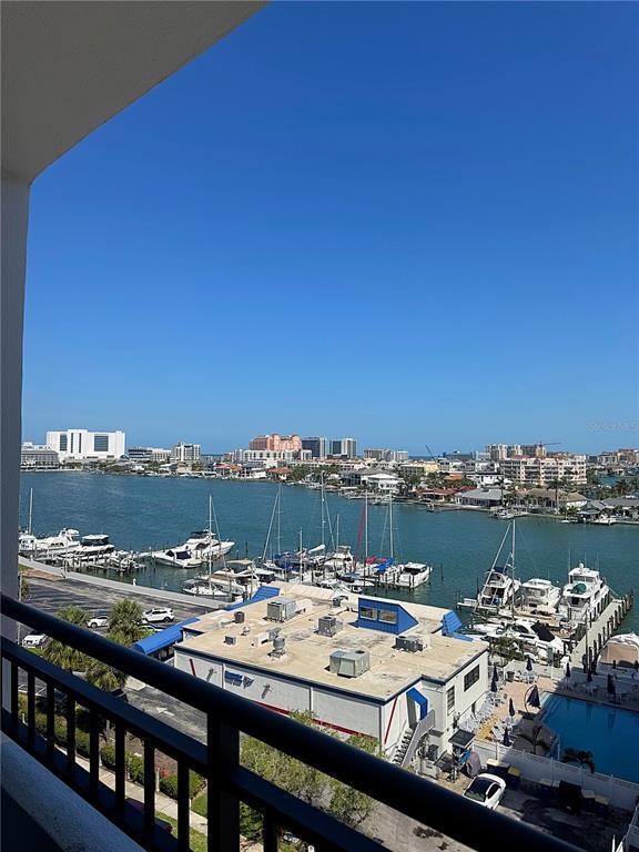 Building Photo - 851 Bayway Blvd