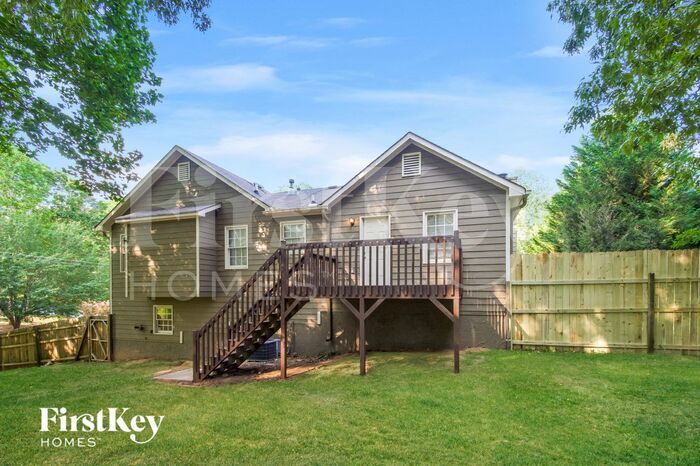 Building Photo - 608 Nottingham Dr