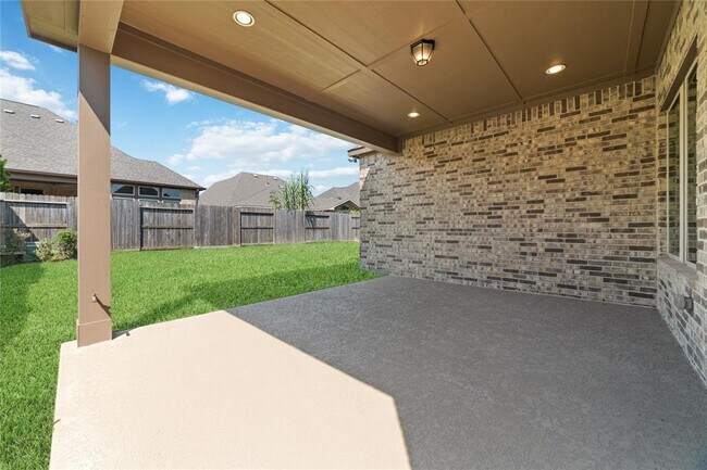 Building Photo - 11127 Bluewater Lagoon Cir
