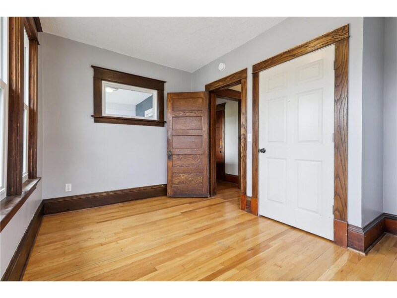 Building Photo - 1629 St Anthony Ave