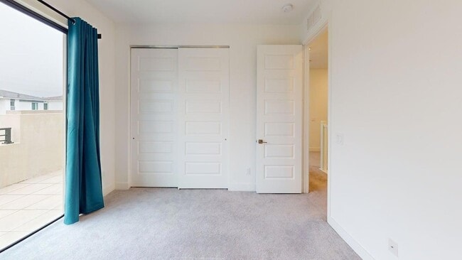 Building Photo - 10780 Oceano Wy