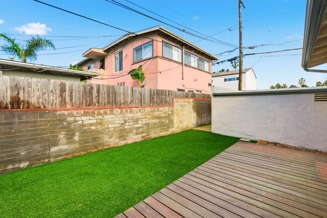 Building Photo - 1 BLOCK TO THE BEACH! COMPLETELY REMODELED 2BD/2BA OCEAN BEACH UNIT WITH TANDEM PARKING! $4,795/MO