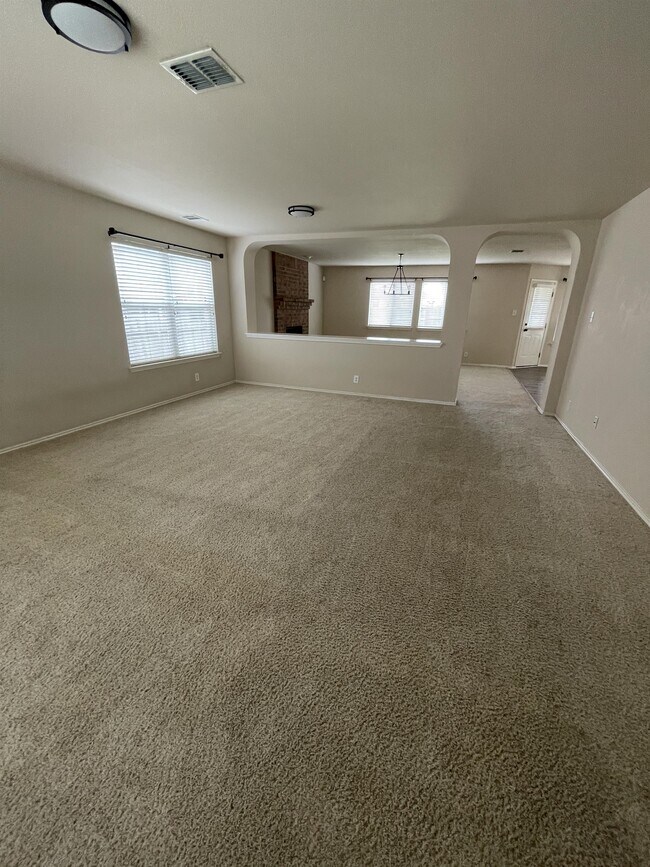 Building Photo - 4219 Whitney Green Dr