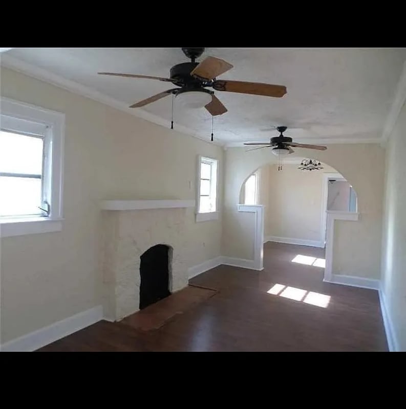 Building Photo - 423 N L St