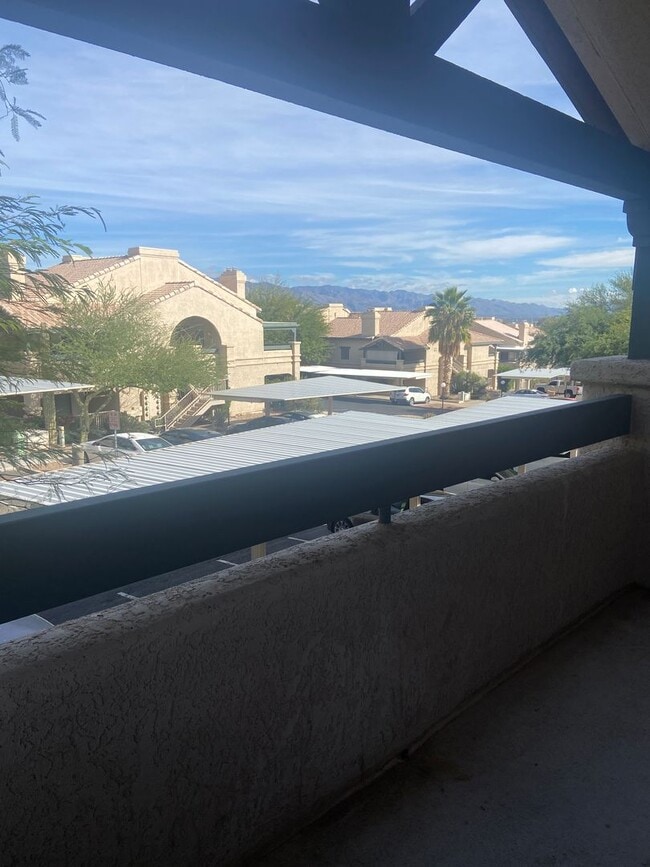 Building Photo - Players Club 14203