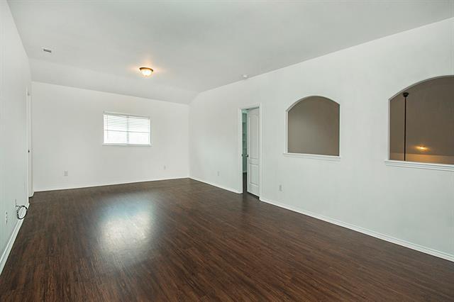 Building Photo - 917 Swan Ridge Dr