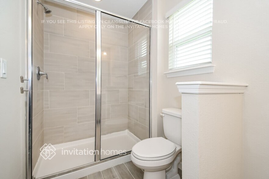 Building Photo - 13300 Shore Grass Dr