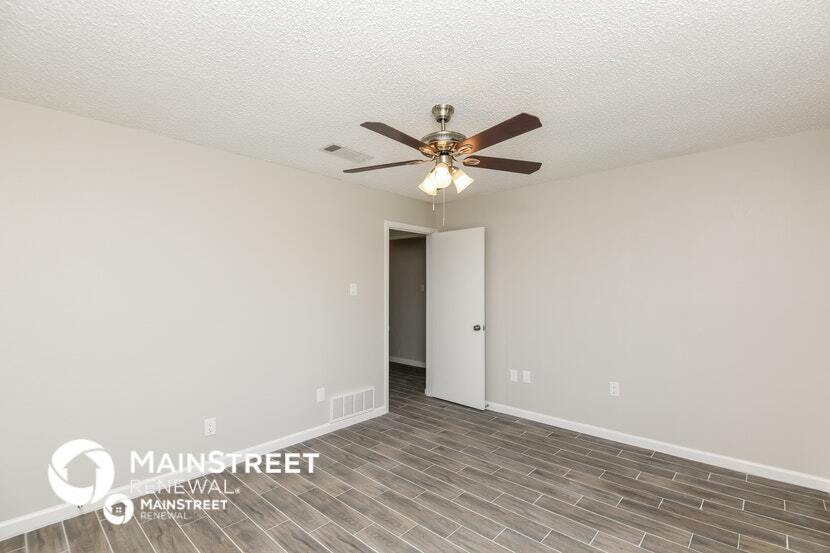 Building Photo - 6440 Rebecca Ln