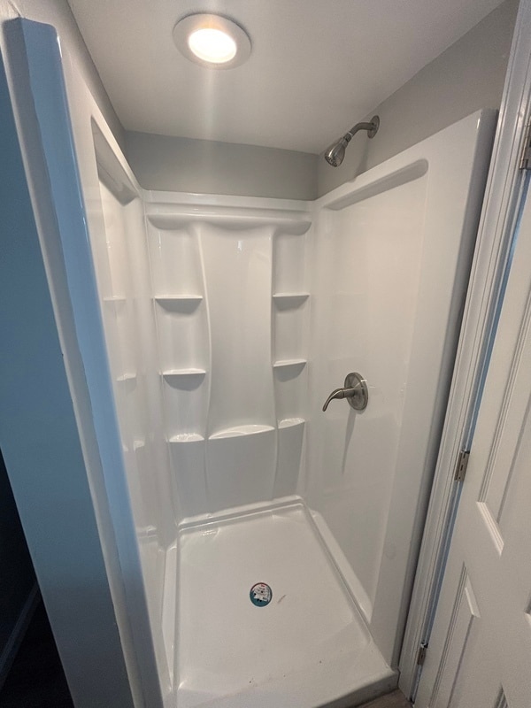 Building Photo - 410 N Loudon Ave