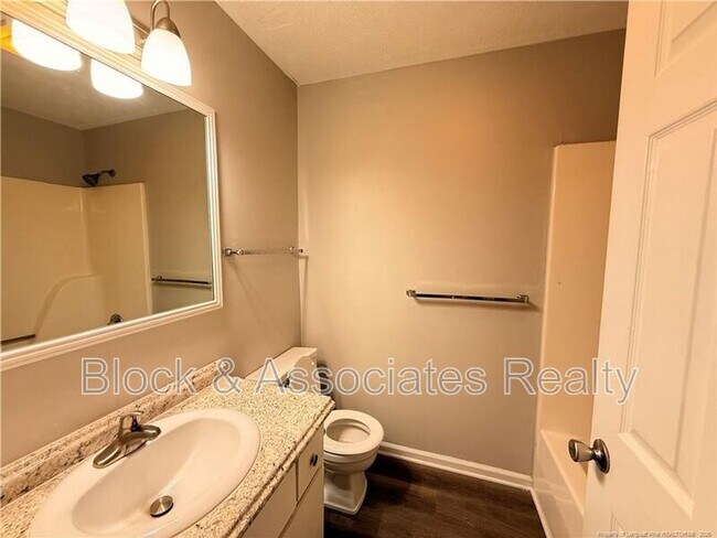 Building Photo - 4033 Professional Dr