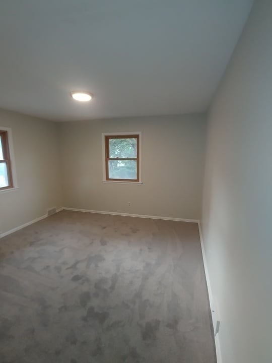 Master Bedroom - 1230 Hewitt Ave