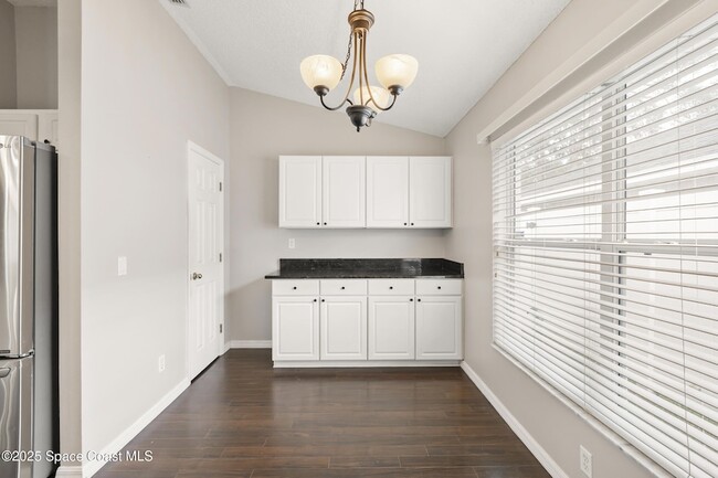 Building Photo - 1391 Olde Bailey Ln