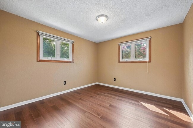 Building Photo - 118 Sylvan Terrace