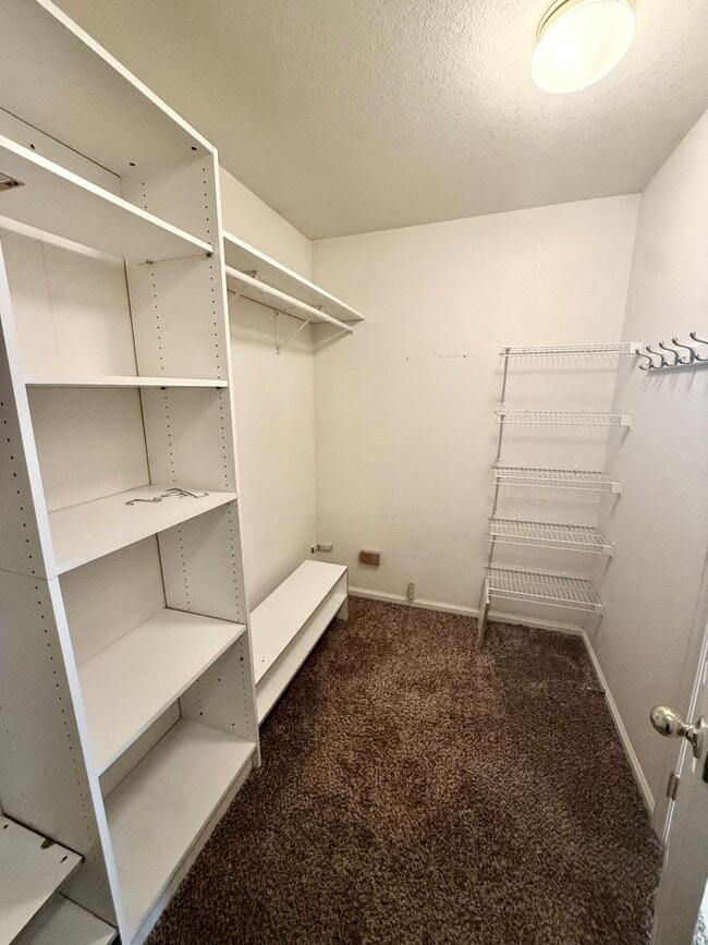 Building Photo - 3 bedroom, 2 Bath Ranch Home with 2 Car Attached Garage (WEEKLY MOWING INCLUDED) in South Fort Co...