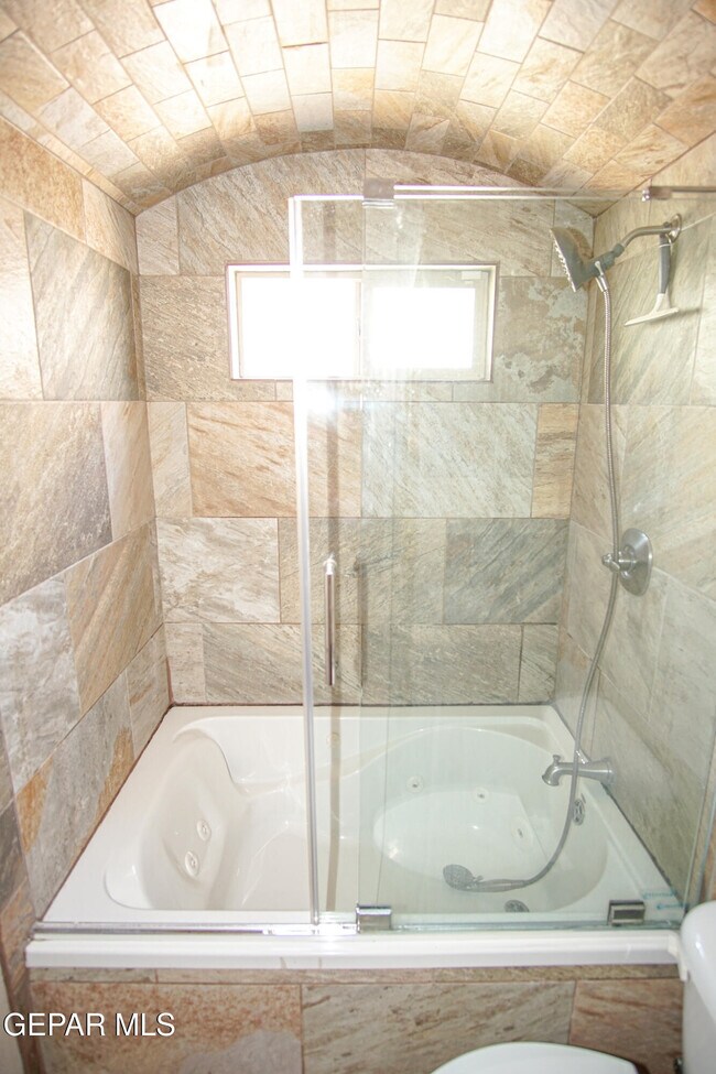 Building Photo - 14508 Smokey Point Dr