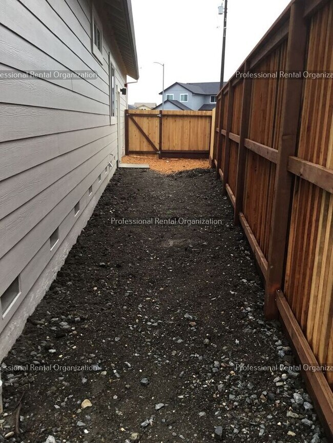 Building Photo - Coming Soon- Coffey Park Charmer