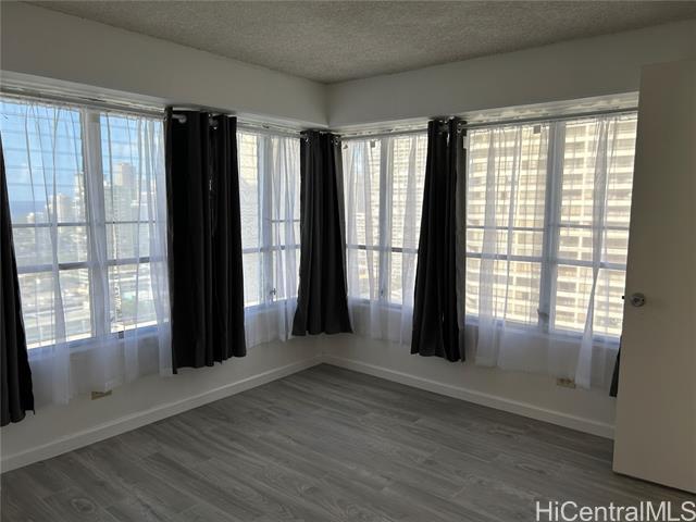 Building Photo - 2525 Date St