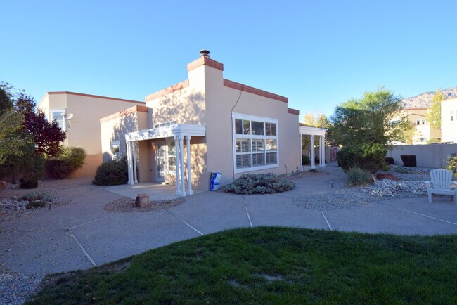 Building Photo - 5809 Vulcan Vista Dr NE