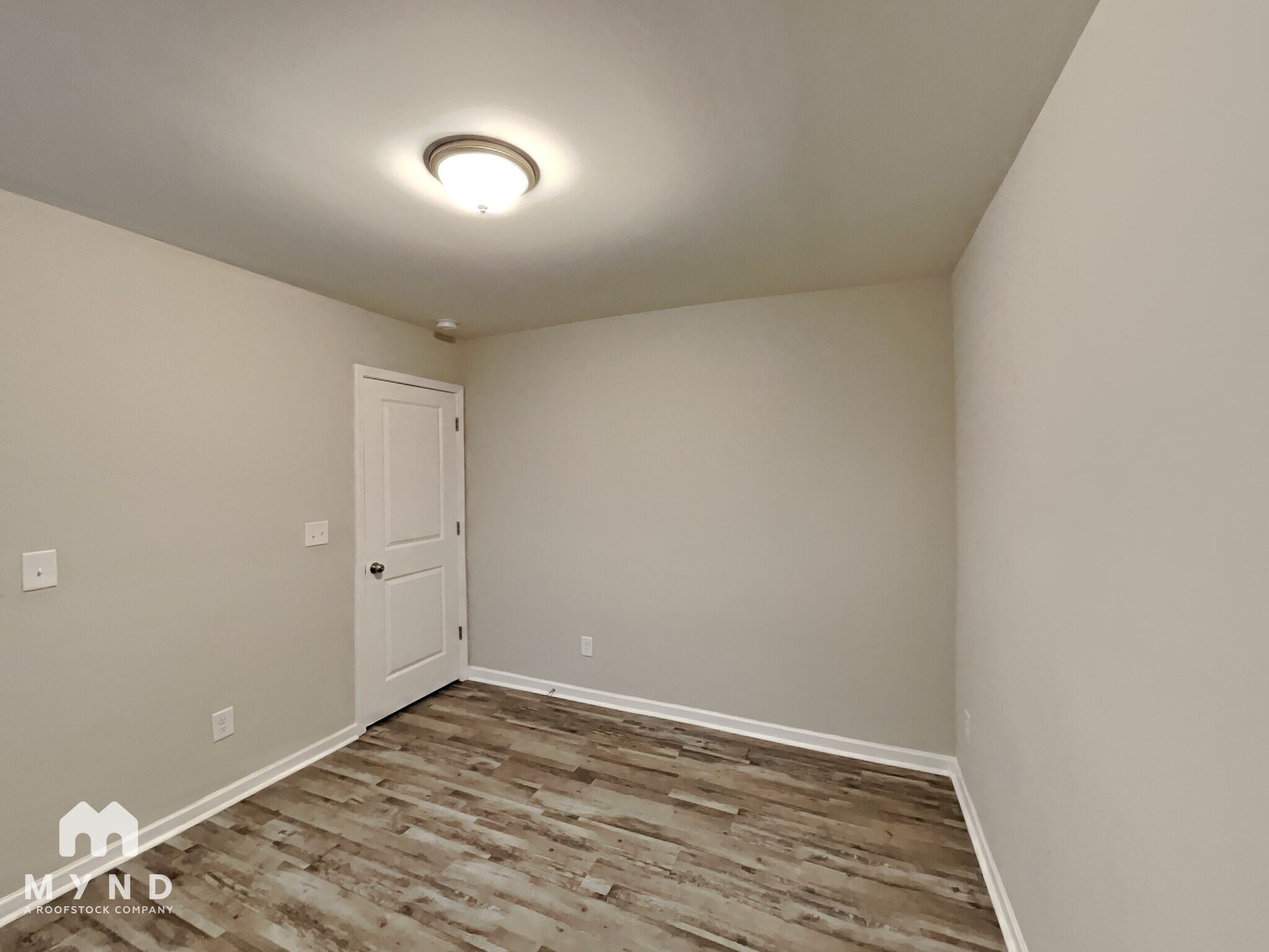 Building Photo - 331 Ashigan St