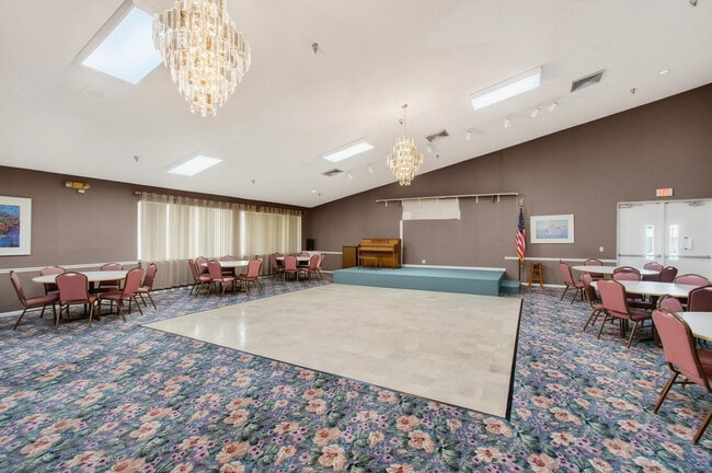 Building Photo - 3162 Via Poinciana