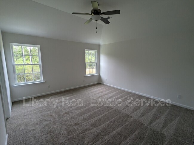 Building Photo - 114 Alcove Ct