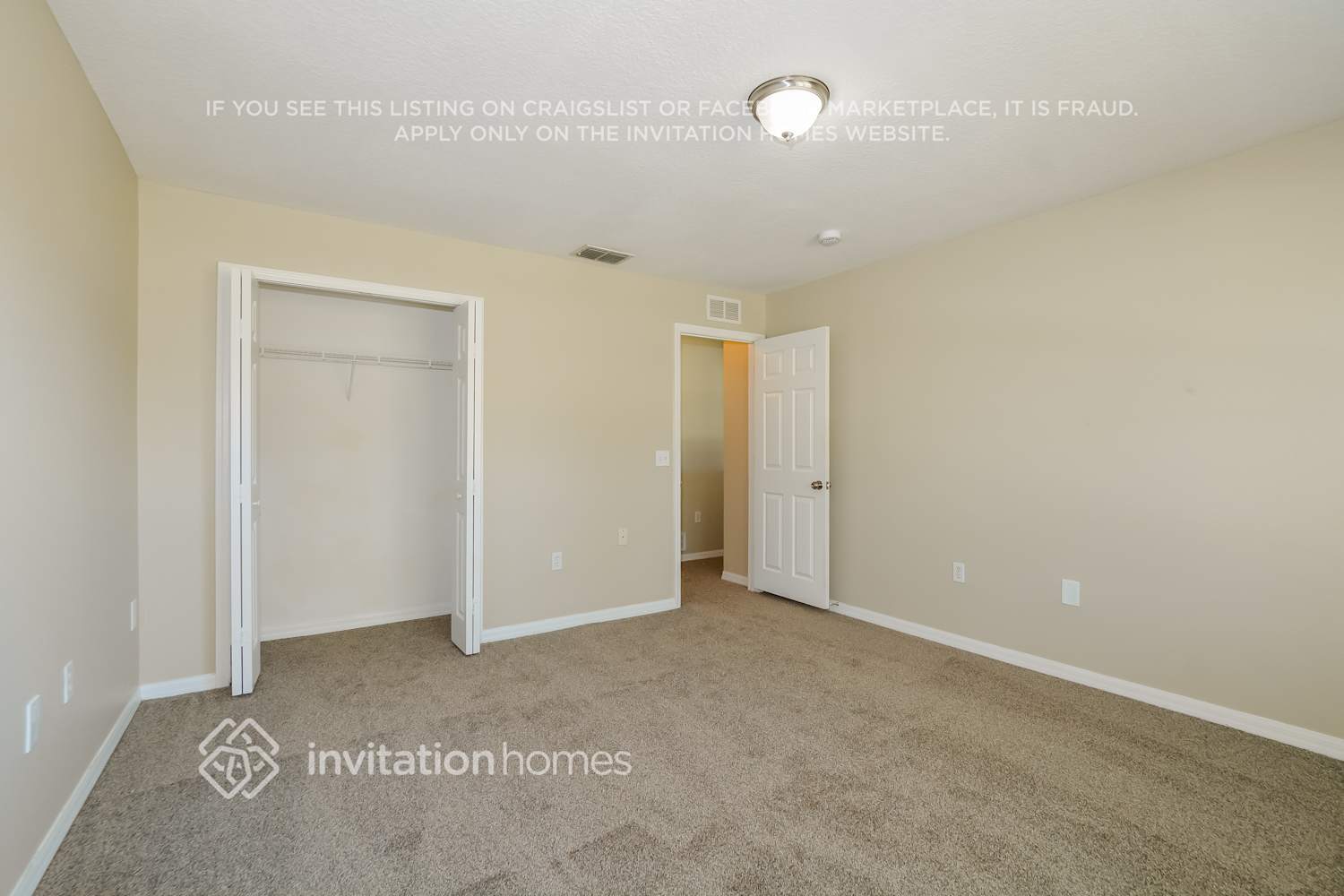 Building Photo - 1370 San Carlos Ave