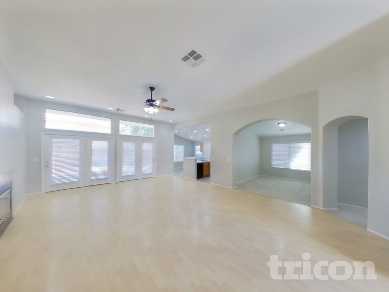 Building Photo - 1736 W Gentle Brook St