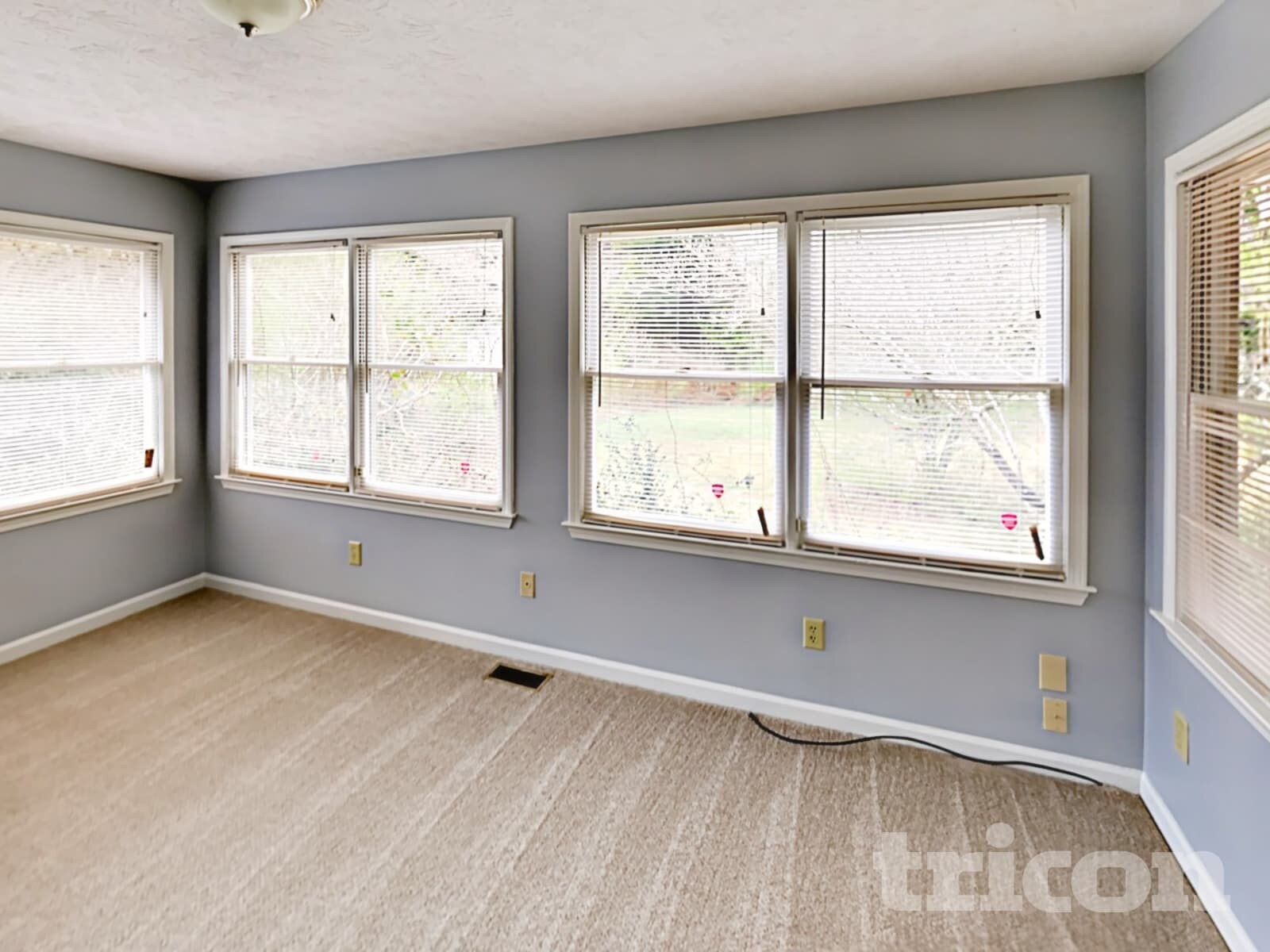 Building Photo - 2815 Club Forest Dr SE