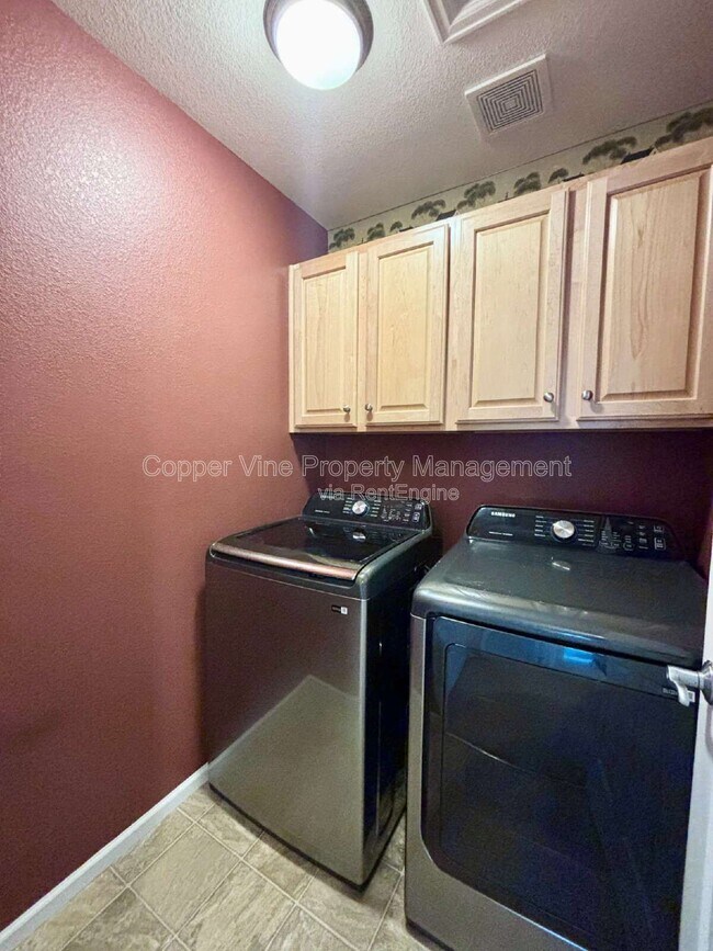 Building Photo - 3552 W 125th Dr