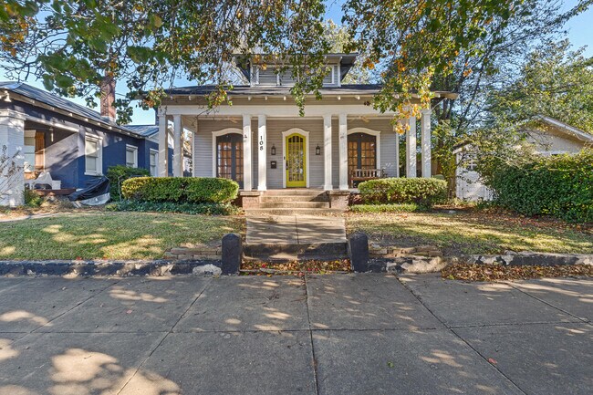 Primary Photo - 108 4th St