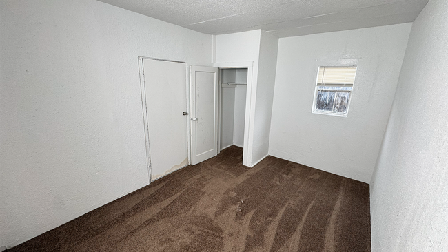 Building Photo - 1319 J St