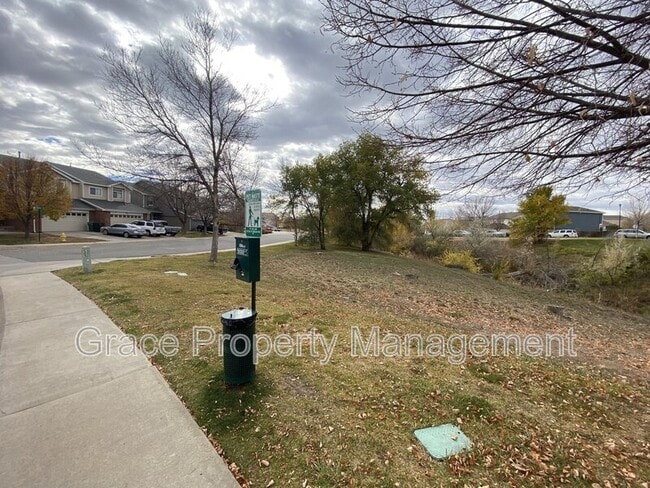 Building Photo - 9378 Garfield Way