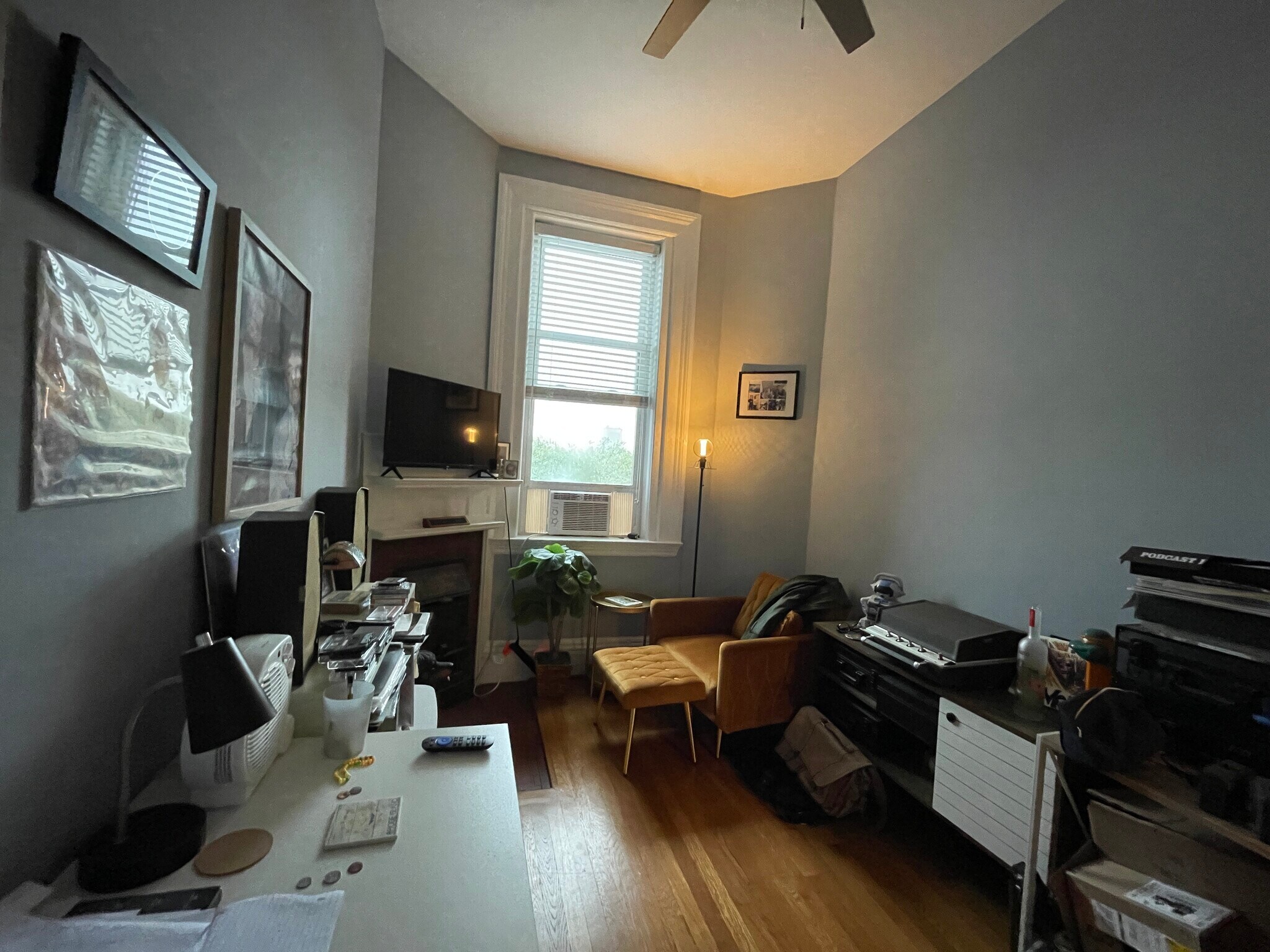 Building Photo - 456 Beacon St