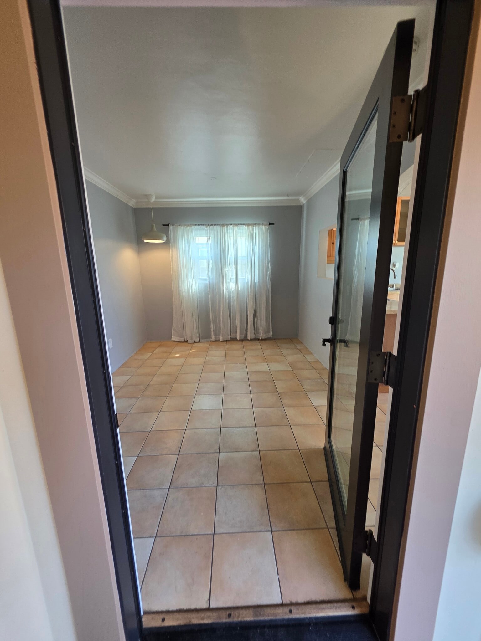 1 - 4649 W Point Loma Blvd