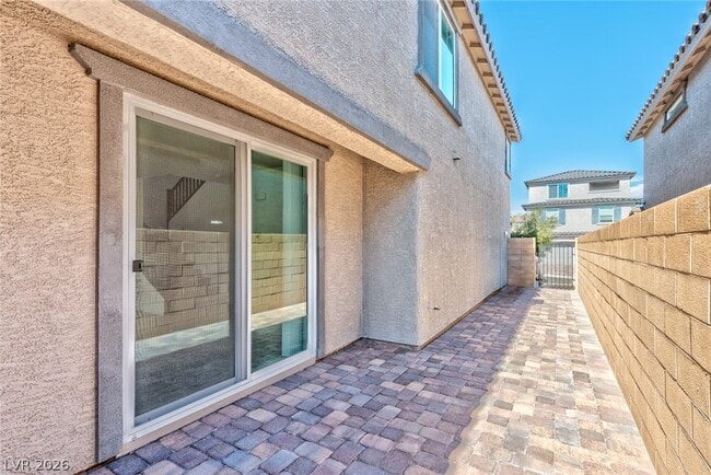 Building Photo - 10640 Sariah Skye Ave