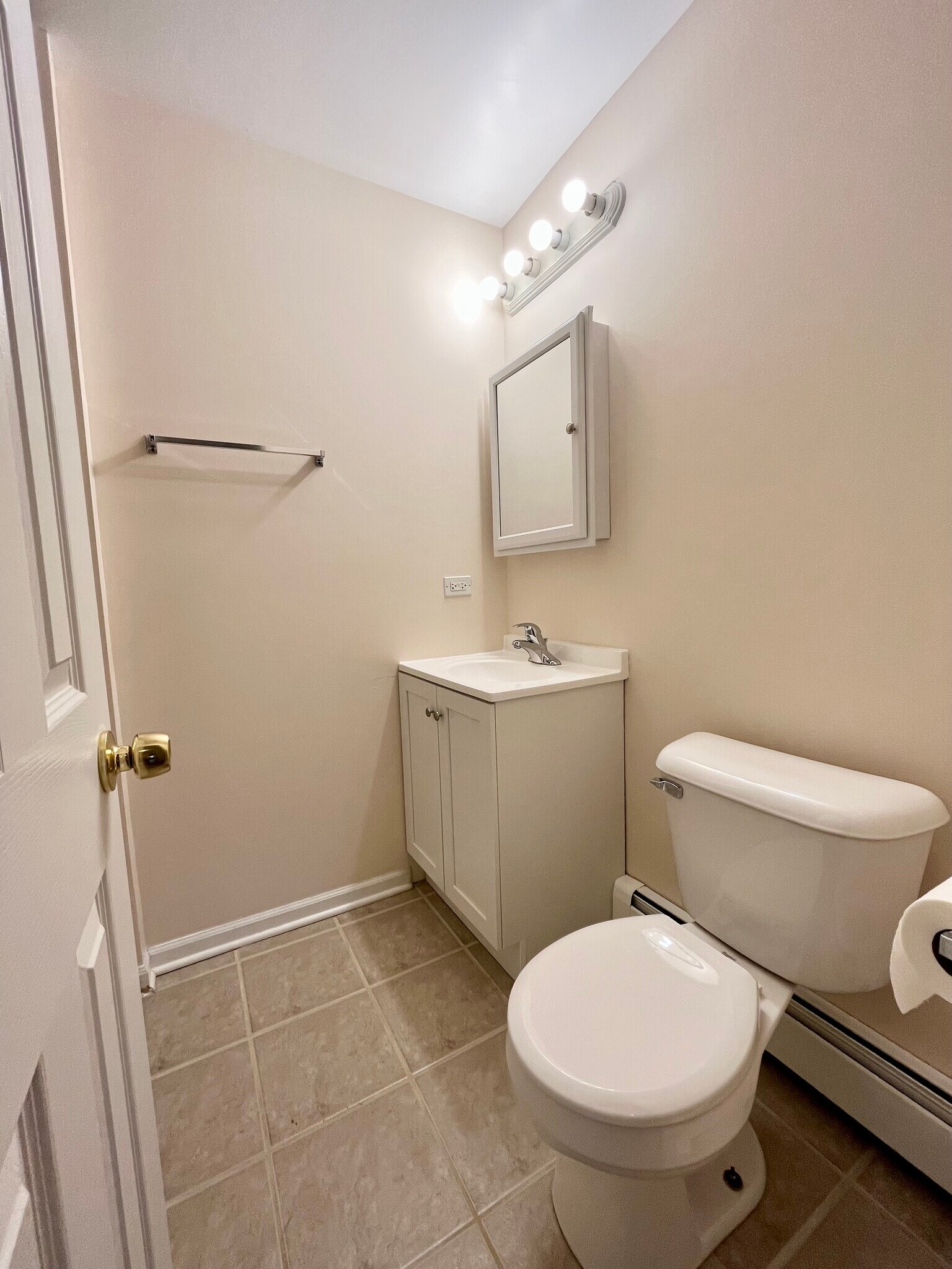 Building Photo - 931 Jonathon Ct