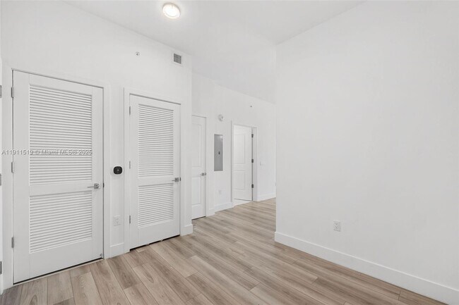 Building Photo - 101 Diplomat Pkwy