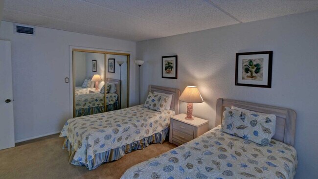 Building Photo - 3900 Gulf Blvd