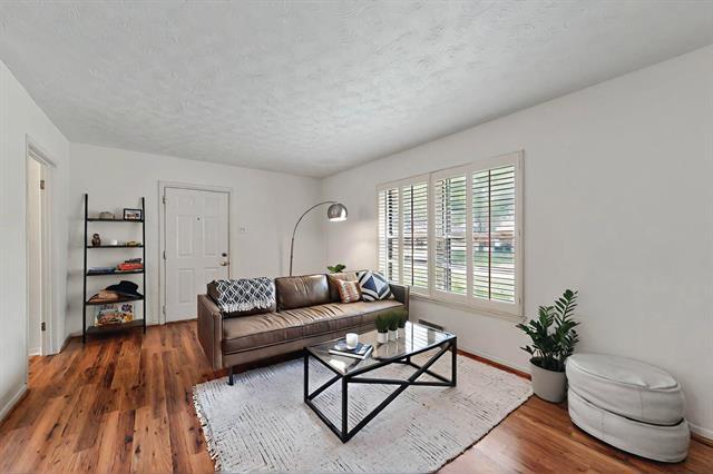 Building Photo - 7305 Lehigh Dr