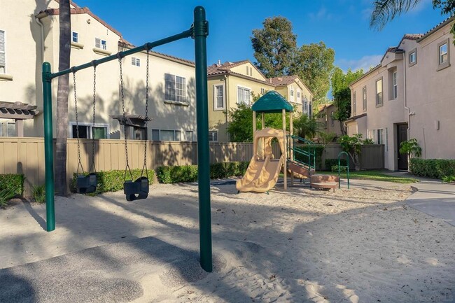 Building Photo - 11817 Miro Cir