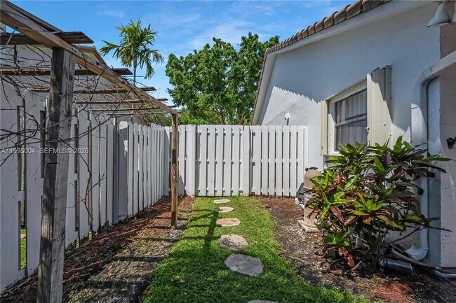 Building Photo - 9600 NW 18th St