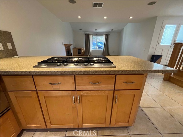 Building Photo - 7045 Seawind Dr